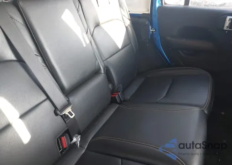 2024 Jeep Wrangler 4Xe Sahara 4Xe z USA, uszkodzony, nr VIN 1C4RJXP60RW189301